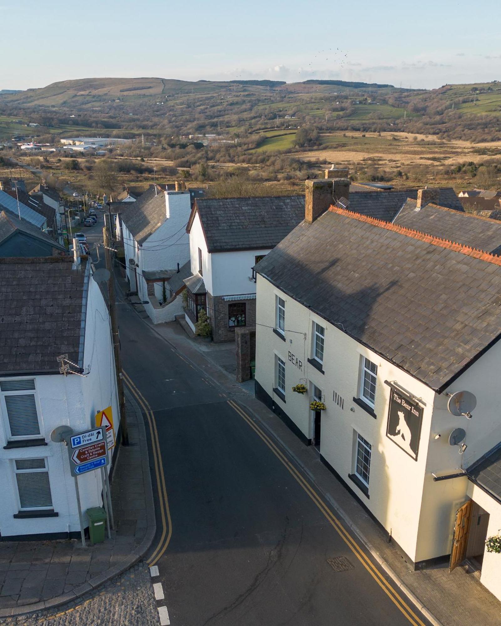 The Bear Inn Llantrisant  Exterior foto